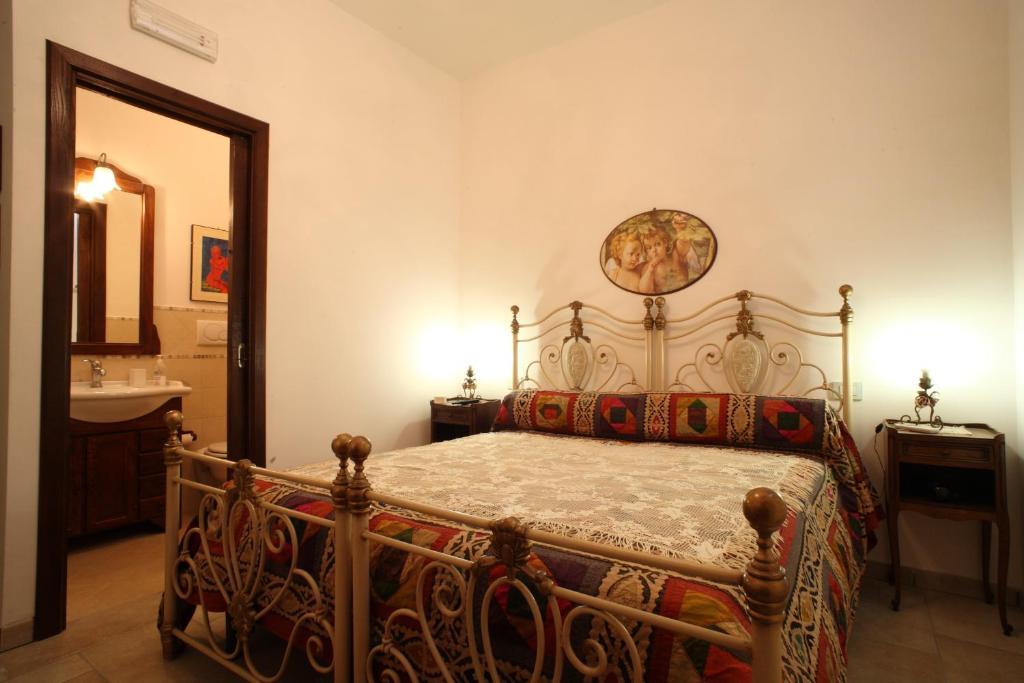B&B Antico Carrubo Монополи Номер фото